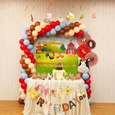 Barnyard Bash Birthday Decor