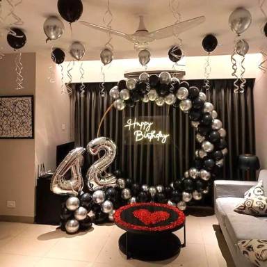Black And Silver Luxe Birthday Room Decor