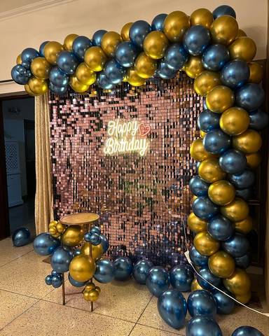 Luxurious Blue And Gold Birthday Backdrop
