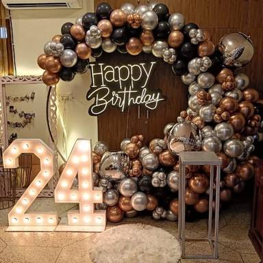 Black And Gold Birthday Balloon Arch