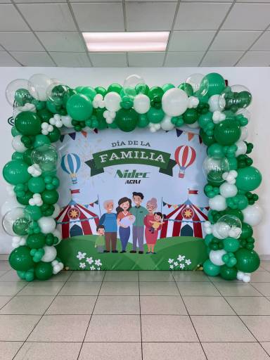 Family Event Balloon Arch Backdrop