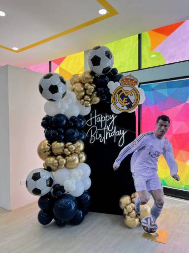 Football Theme Balloon Backdrop