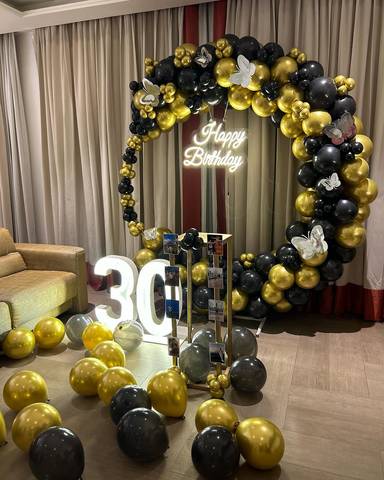 Luxury Black And Gold Birthday Arch