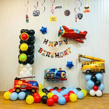Transport Adventure Birthday Balloon Setup