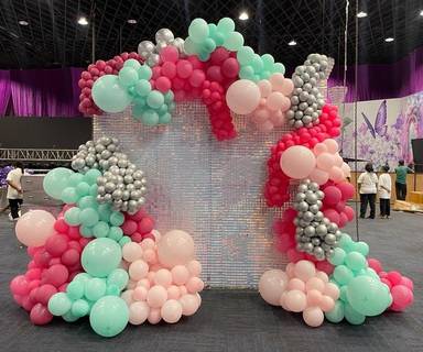 Glam Sequin Wall Balloon Arch