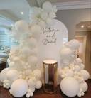 Elegant White Luxury Balloon Backdrop - photo 1