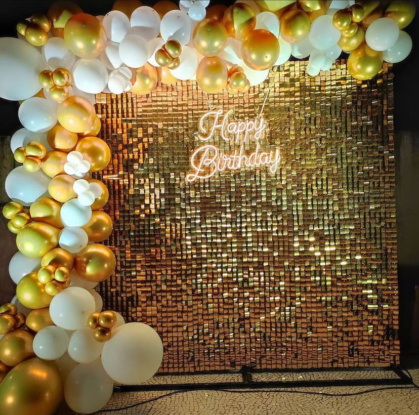 Luxurious Gold Birthday Backdrop - Image 1