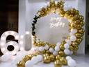 Gold And White 60th Birthday Balloon - photo 1