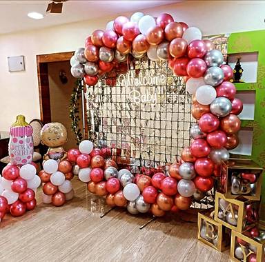 Golden Baby Shower