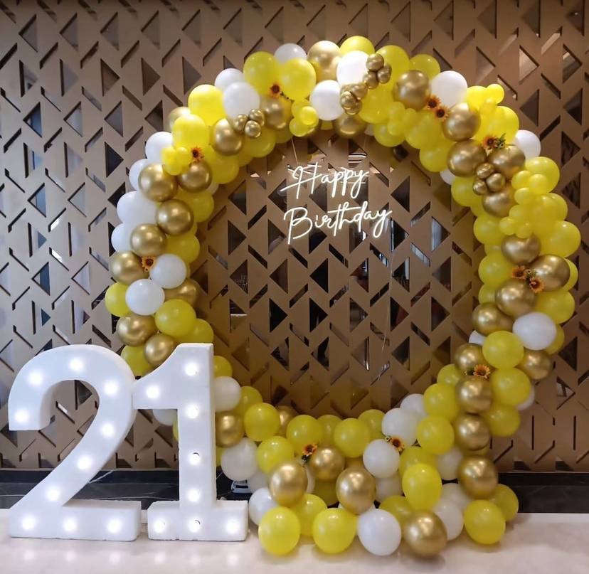 Golden Sunshine 21st Birthday Celebration - Image 1