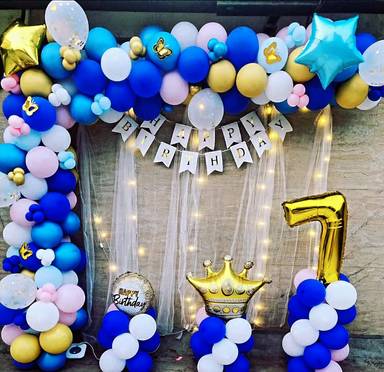 Royal Blue And Gold Birthday Decor