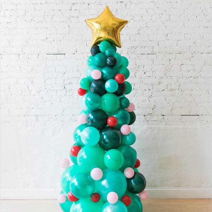 Artistic Christmas Tree Balloon Arrangement - Image 1