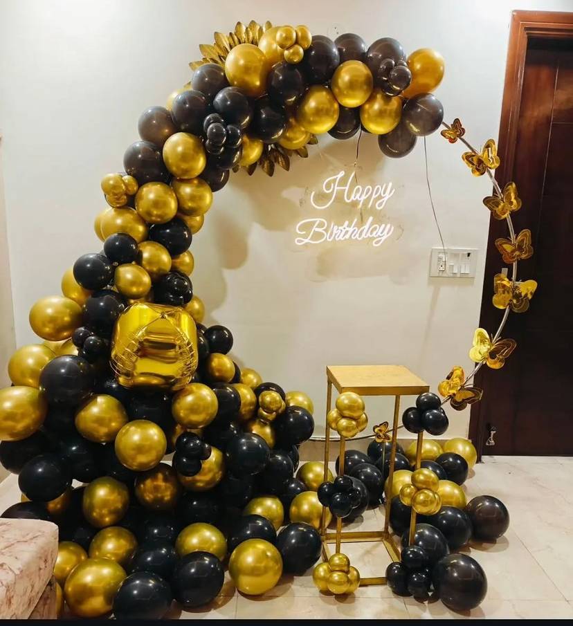 Luxurious Gold and Black Butterfly Balloon - Image 1