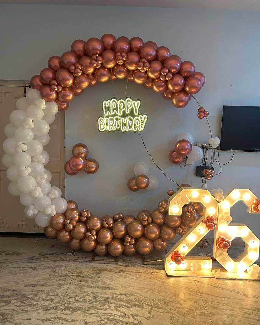 Rose and Gold Birthday - Image 1